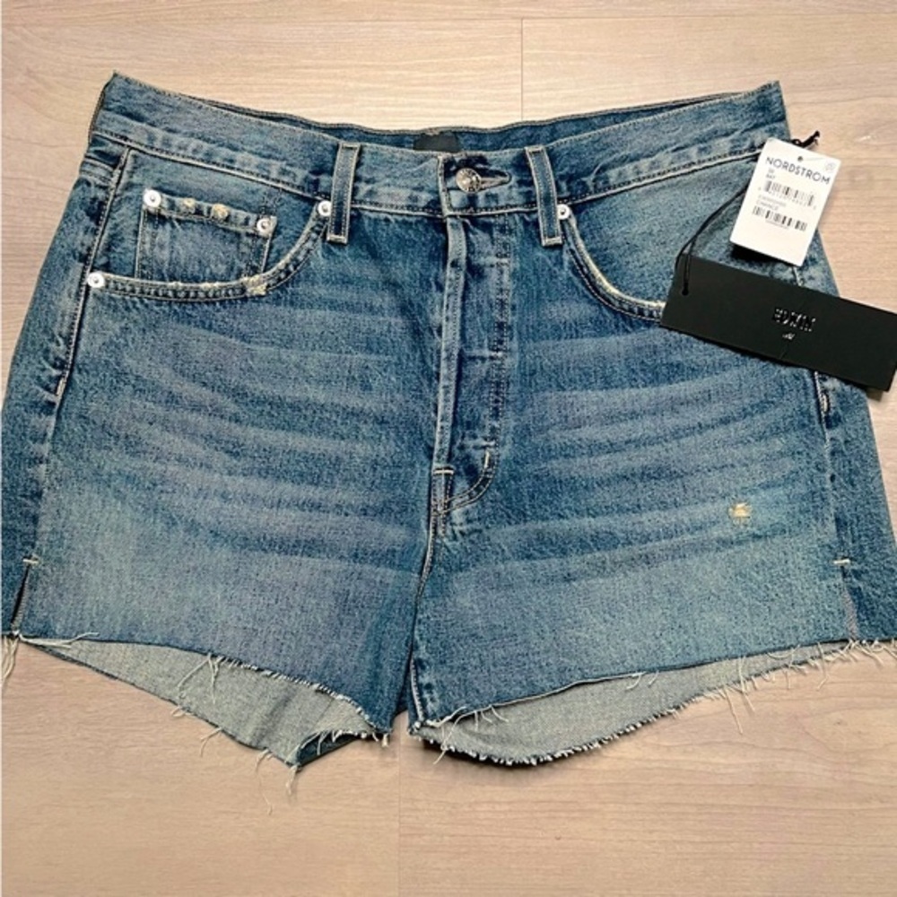 Edwin Cai Cutoff Jean shorts, Chance Wash, size 30 NWT